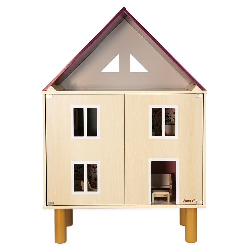 Dolls House (Furnished)