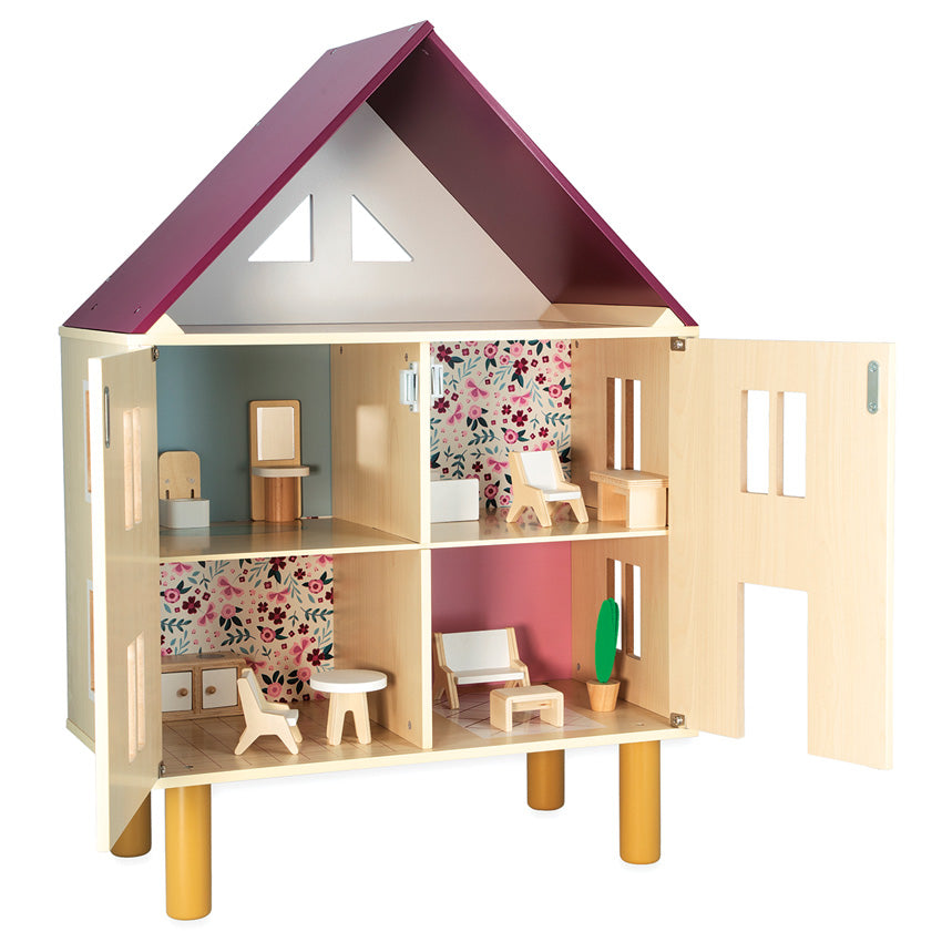 Dolls House (Furnished)