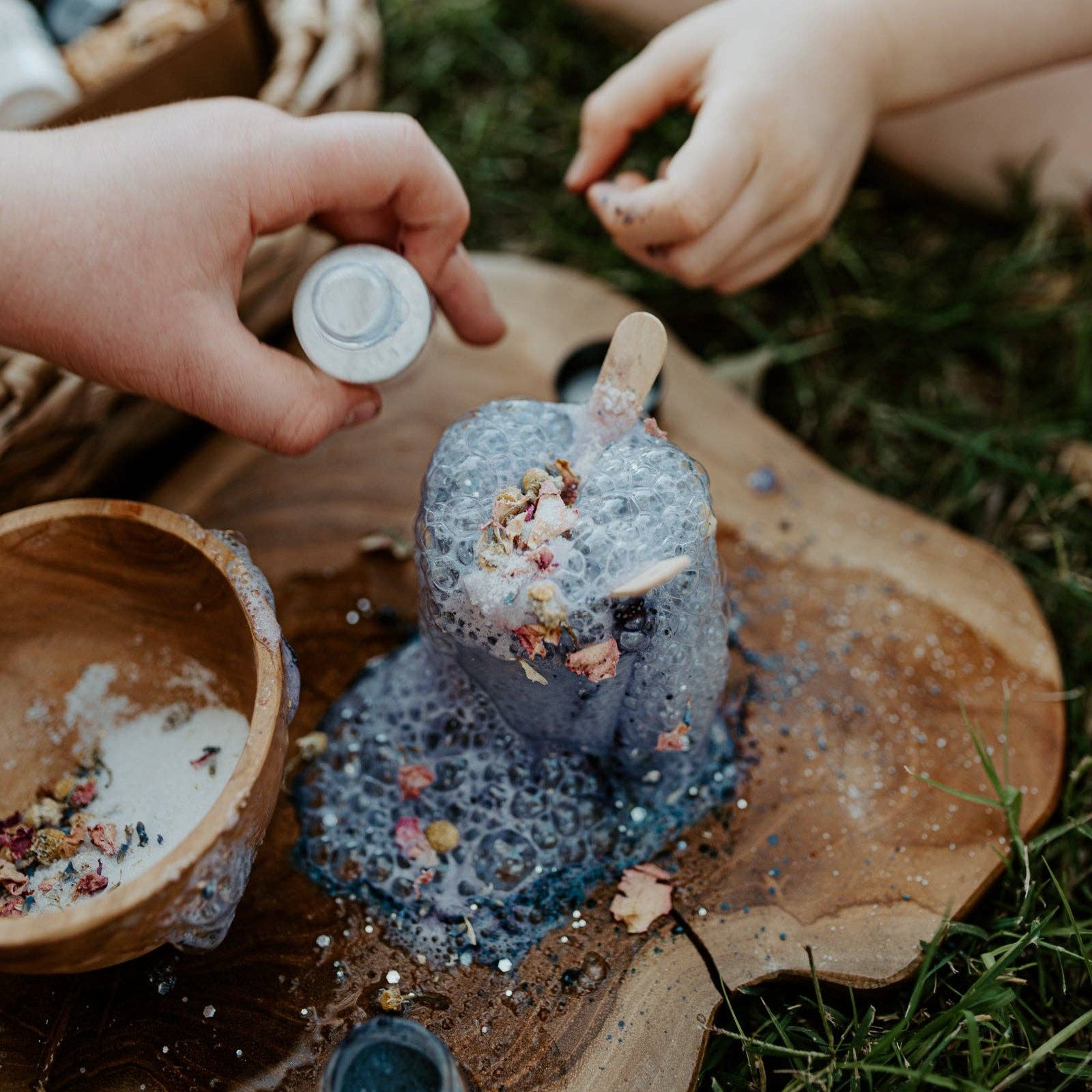 MINI Colour Mood Potion Kit (Colour Changing)