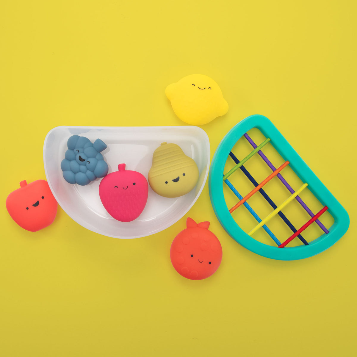 Fruit Fill n’ Spill play set, third product image