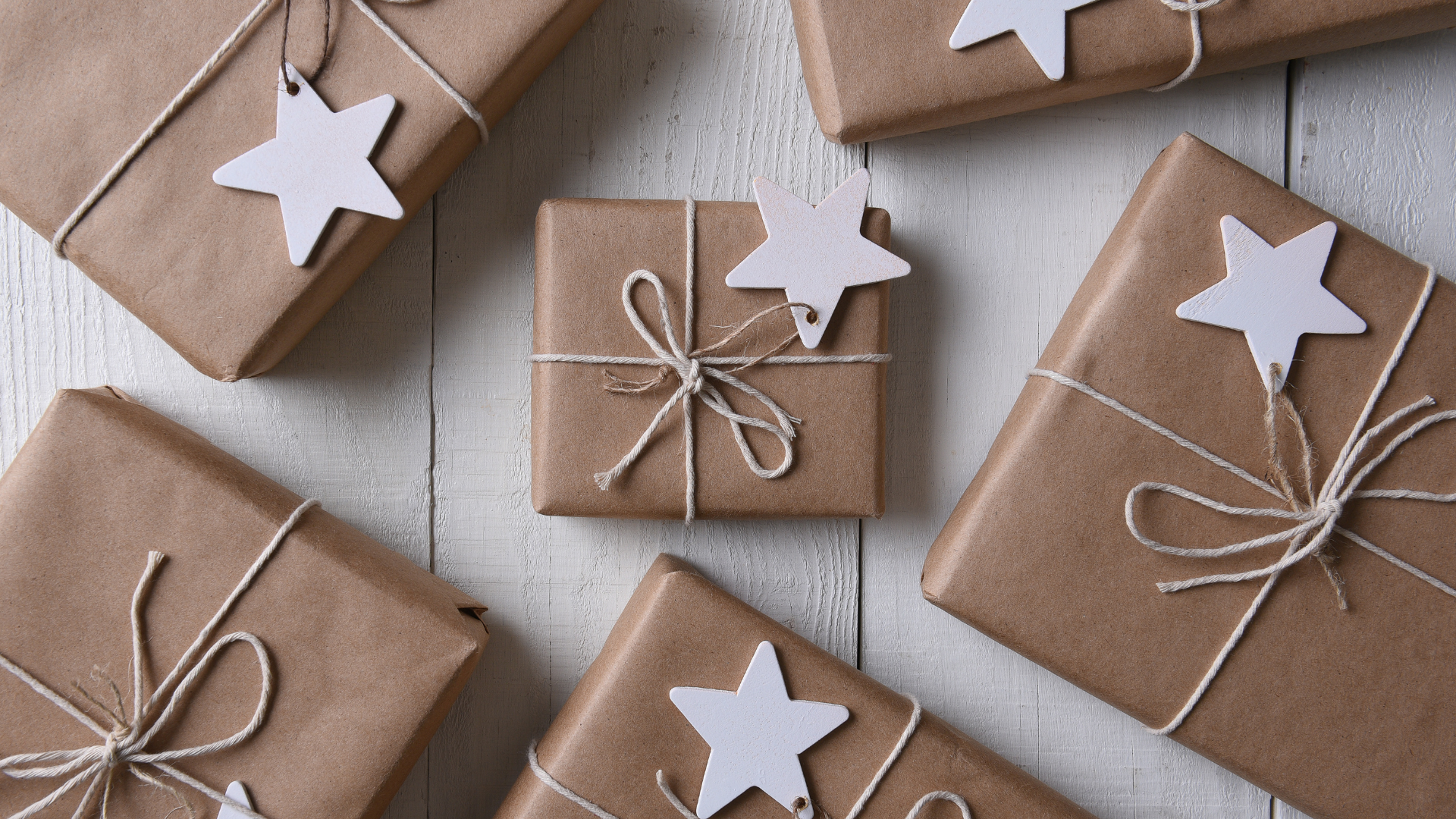 10 Kids Gift Ideas for Traditional Christmas Fun