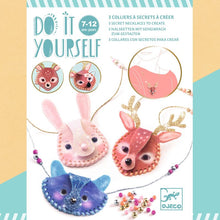 Packaging of a DIY jewelry set for children featuring animal-themed necklaces and accessories.