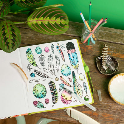 Le Jardin Magic Water Colouring Book