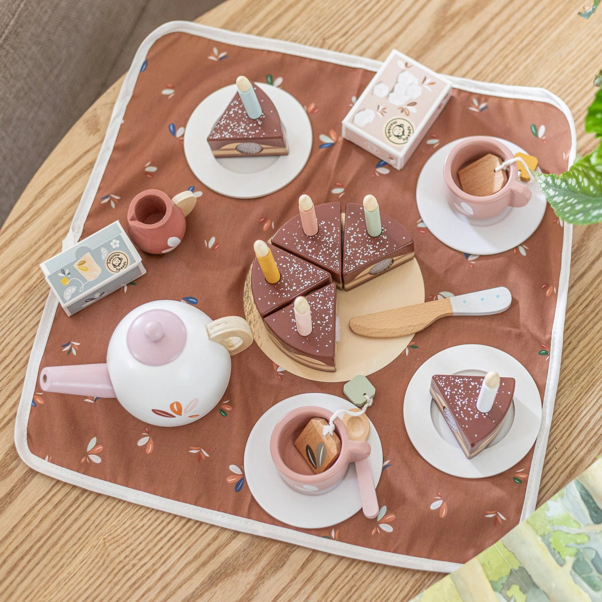 Birthday Tea Set with case