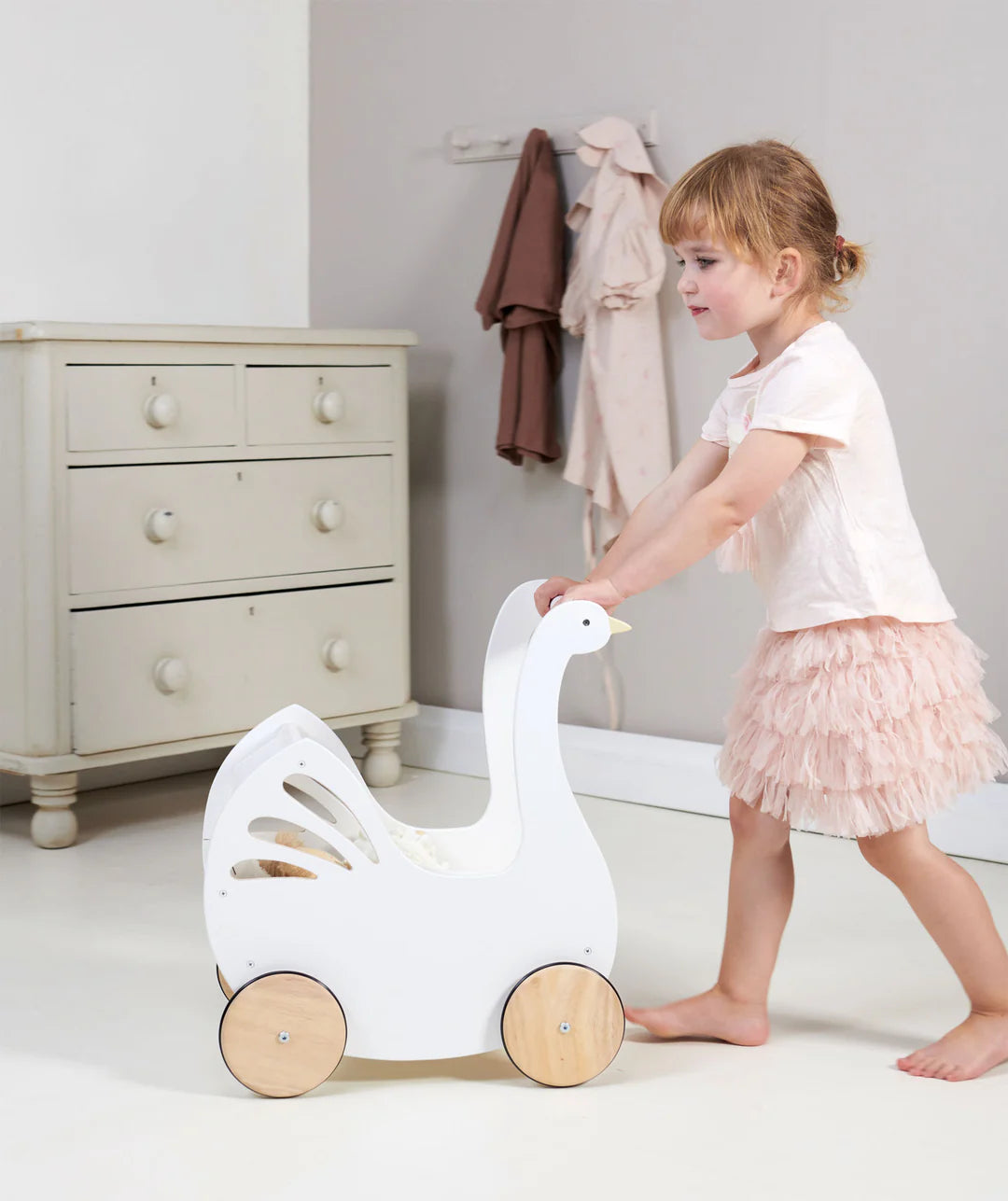 Sweet Swan Doll Pram with Bedding