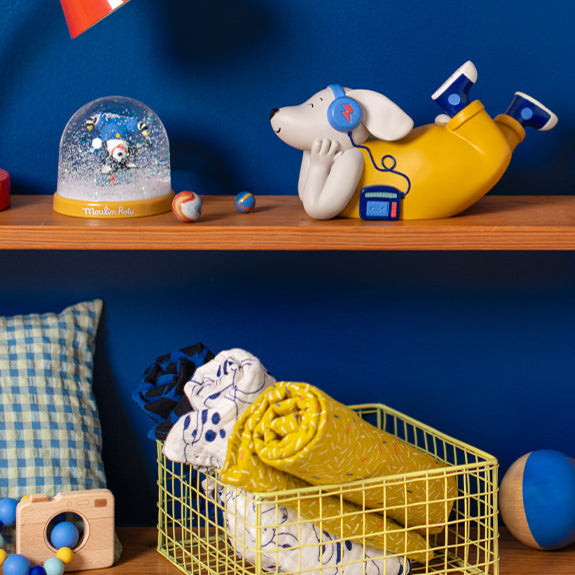 Puce & Pilou Snow Globe