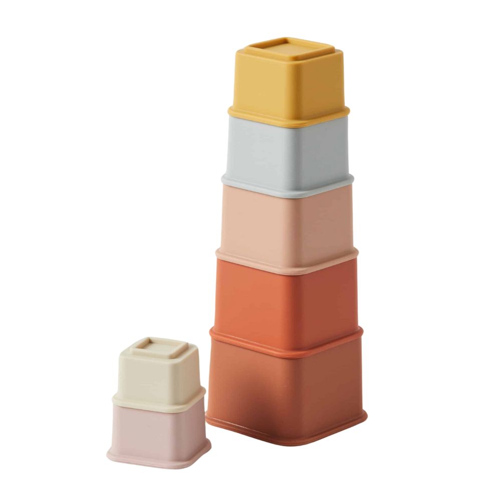 Empileur carré en silicone Charli