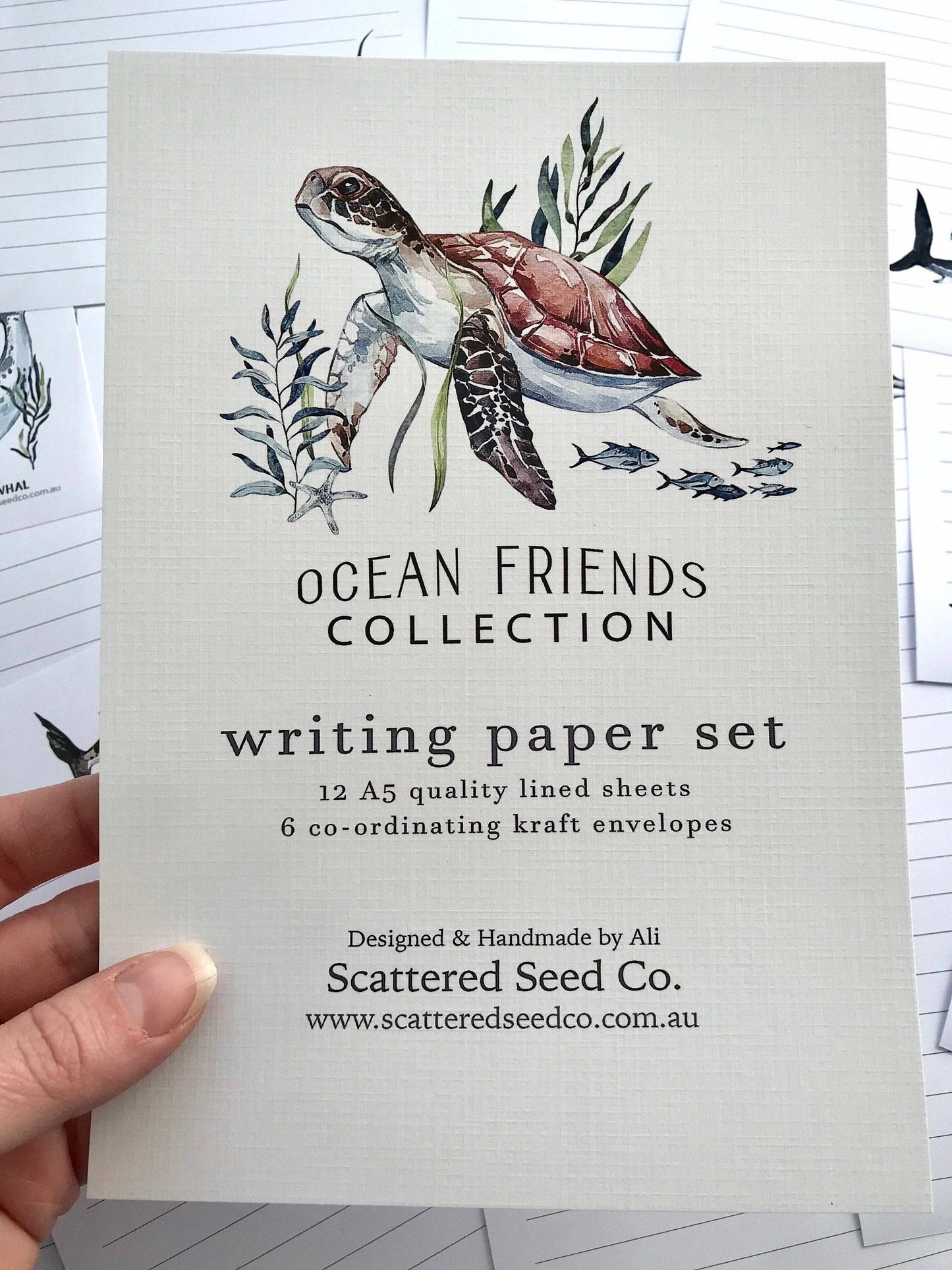 Writing paper set with turtle illustration