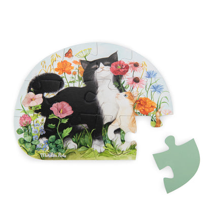 Le Jardin mini animal puzzle with illustrated garden scene