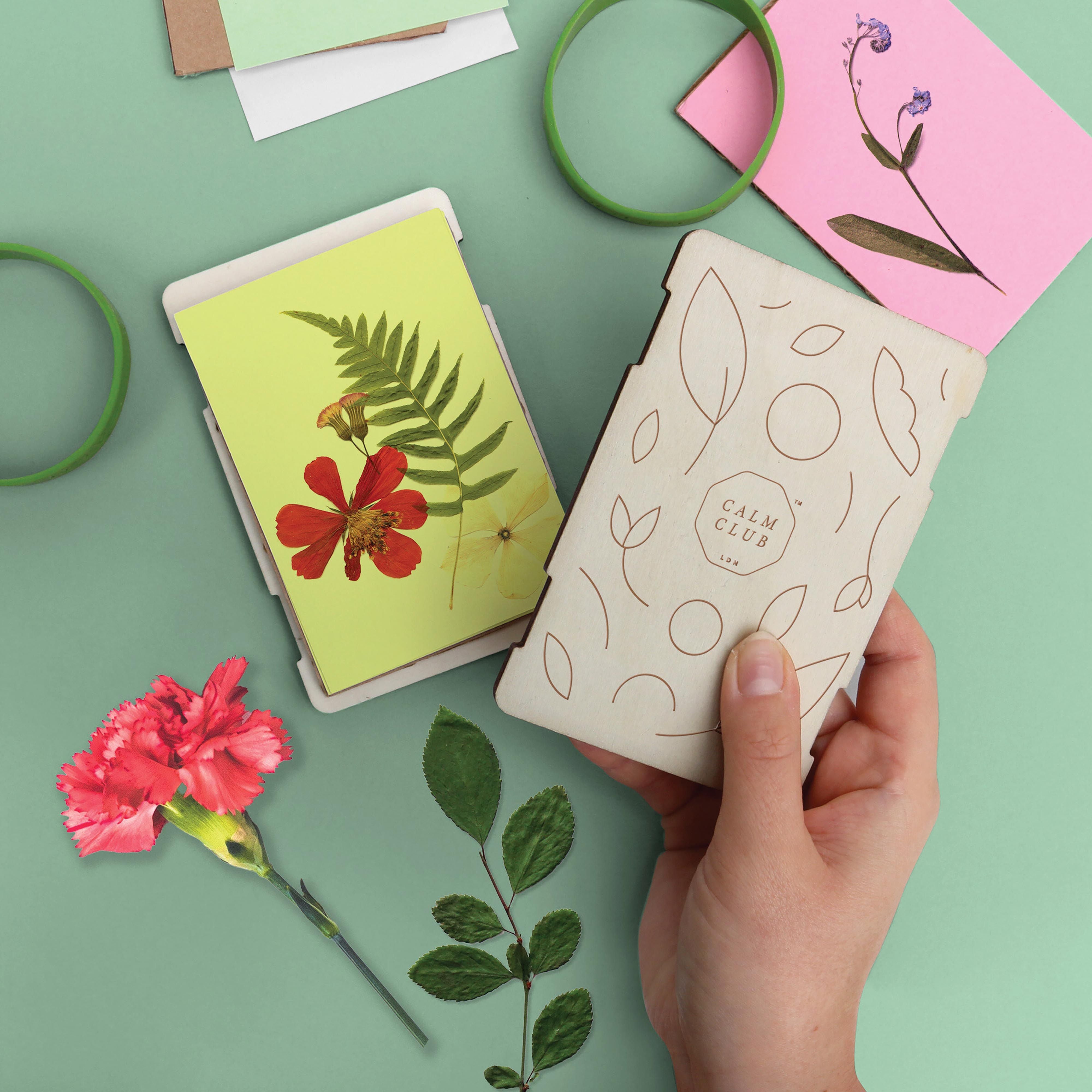 Pocket -Sized Flower Press