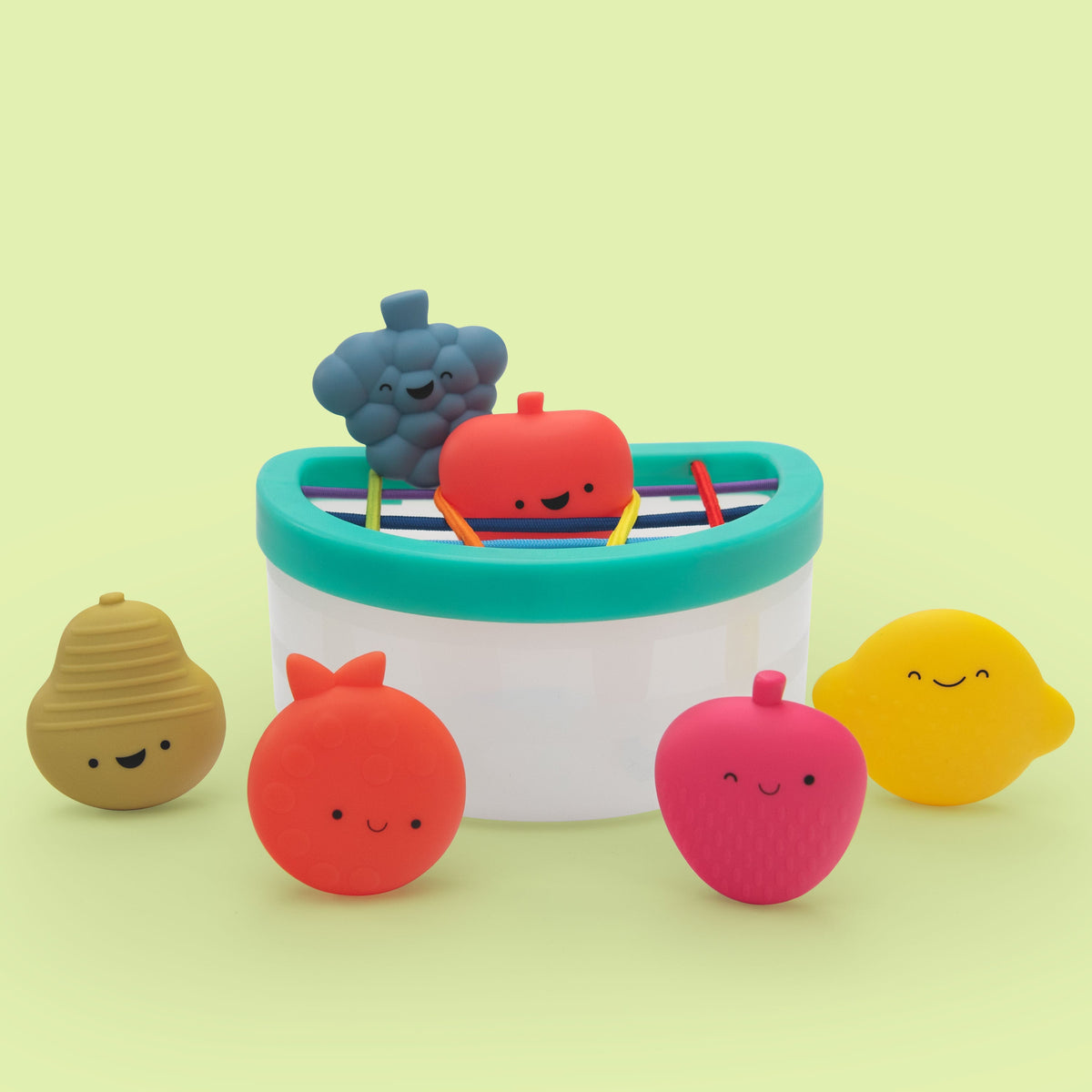 Sassy Baby Fruit Fill n’ Spill sensory play set