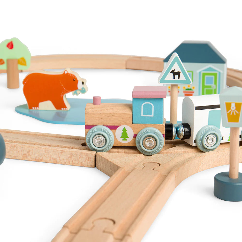 Scandi Wooden Train Set – Send A Toy