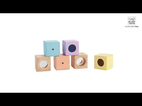 Demonstration of the Plan Toys Pastel Sensory Blocks - product PT5257